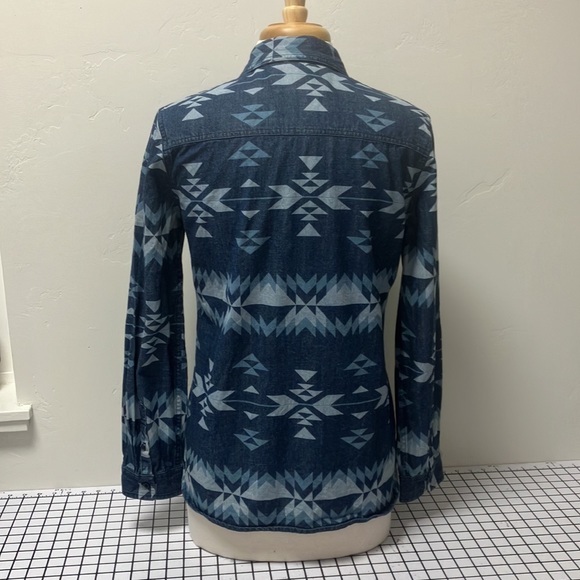 NEW Dakine M Jean / Aztec / Flannel Style long Sleeve button up / vintage - Picture 6 of 7